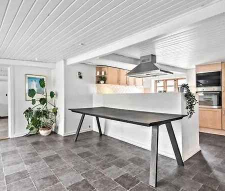 Stort Hus Naer Romo, Ribe Og Tonder * Skærbæk